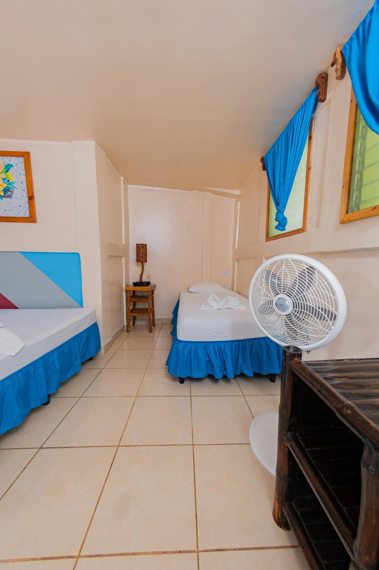 Paradiso Hostel La Laguna Bagian luar foto